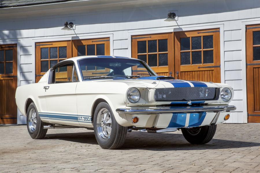  Shelby GT350 Fastback 1965 года  (фото 1 из 80)